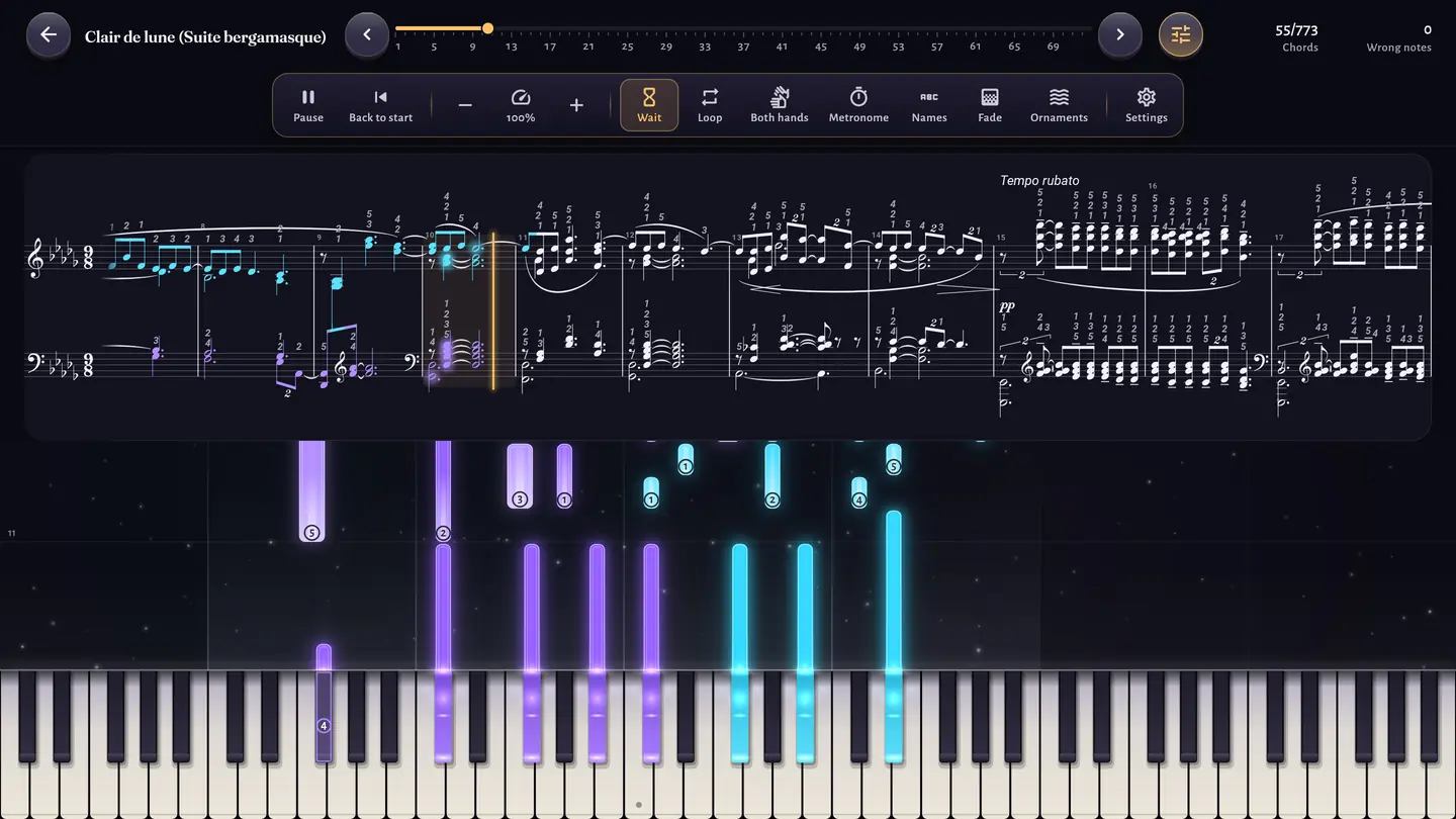 Learning mode on Debussy's Clair de lune: the score with its fingering and the cursor on the current measure, the falling notes below, and the toolbar with fading.